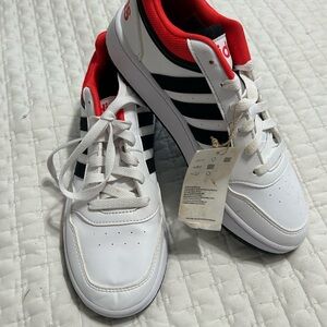 NWT Kids Adidas Hoops Shoes